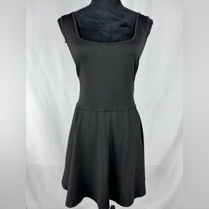 TEMU Fully Lined Black Athletic Dress w/Built in Shorts